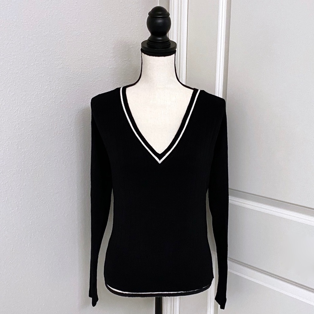 JW Black and White Long Sleeve V - Neck Sweater